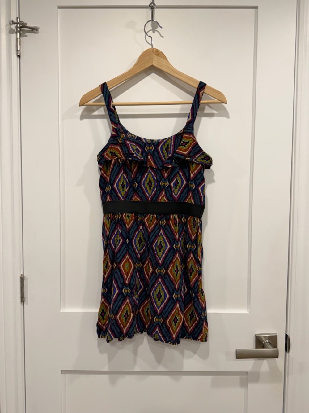 Forever 21 Xxi, Multicolor Diamond-Print Mini Dress with Black Elastic Waistband